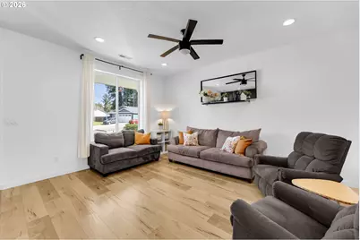 225 W Christy Ct, Yacolt, WA 98675 - Photo 8