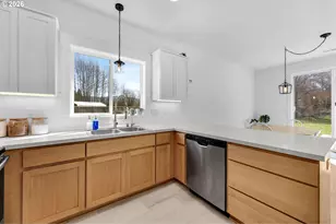 225 W Christy Ct, Yacolt, WA 98675 - Photo 14