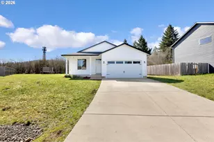 225 W Christy Ct, Yacolt, WA 98675 - Photo 1