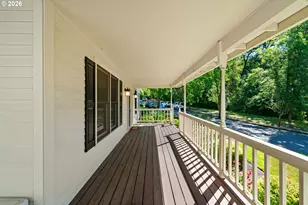 13282 Deerfield Ct, Lake Oswego, OR 97035 - Photo 4