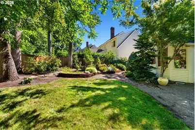 13282 Deerfield Ct, Lake Oswego, OR 97035 - Photo 40