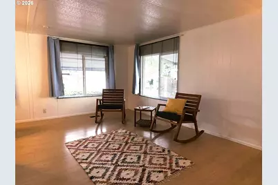13045 SE Stark St #112, Portland, OR 97233 - Photo 12