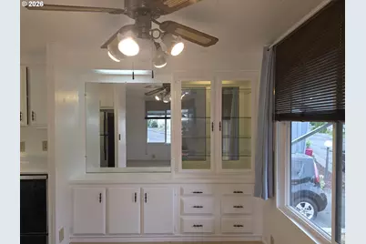 13045 SE Stark St #112, Portland, OR 97233 - Photo 18