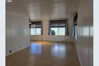 13045 SE Stark St #112, Portland, OR 97233 - Photo 14