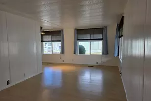13045 SE Stark St, Portland, OR 97233 - Photo 14