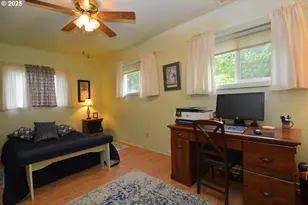 1605 7th Ave, Longview, WA 98632 - Photo 20