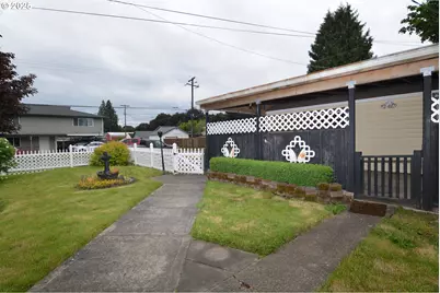1605 7th Ave, Longview, WA 98632 - Photo 10