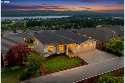 727 W Alder Ct, Washougal, WA 98671 - Photo 1