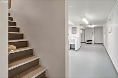 8501 SW 7th Ave, Portland, OR 97219 - Photo 24