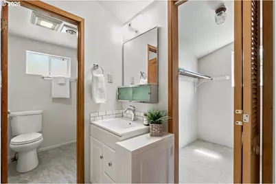8501 SW 7th Ave, Portland, OR 97219 - Photo 16