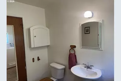 628 W 13th St, Port Orford, OR 97465 - Photo 18