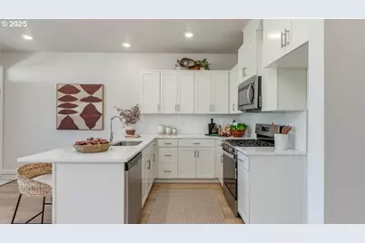 6440 SE Nasha St, Hillsboro, OR 97123 - Photo 8