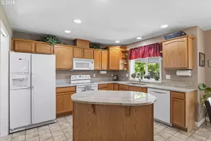 1967 NW Penny Ln, McMinnville, OR 97128 - Photo 10