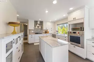 1198 Winsor Ave, North Bend, OR 97459 - Photo 12