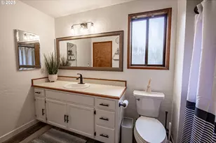 3308 Honeywood St, Eugene, OR 97408 - Photo 30