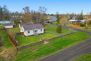 170 Morrison St, Adams, OR 97810 - Photo 32