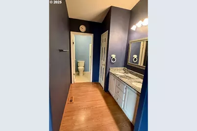 [Address not provided], Canyonville, OR 97417 - Photo 16