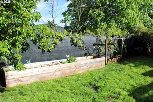 1477 NW Eden St, Roseburg, OR 97470 - Photo 24