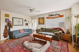 2219 SE 70th Ave, Portland, OR 97215 - Photo 4