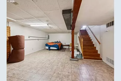 2219 SE 70th Ave, Portland, OR 97215 - Photo 22