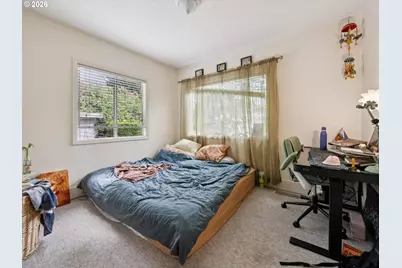 2219 SE 70th Ave, Portland, OR 97215 - Photo 16