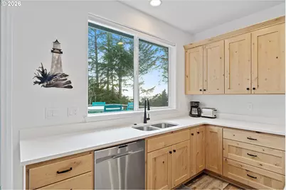 209 Sea Crest Way, Otter Rock, OR 97369 - Photo 14