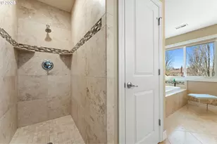 10350 SW Greenleaf Terrace, Portland, OR 97224 - Photo 26