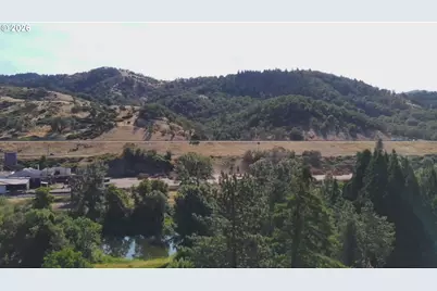 13471 Old Highway 99, Myrtle Creek, OR 97457 - Photo 20