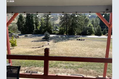 13471 Old Highway 99, Myrtle Creek, OR 97457 - Photo 12