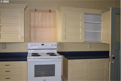 961 Jefferson St, Eugene, OR 97402 - Photo 6