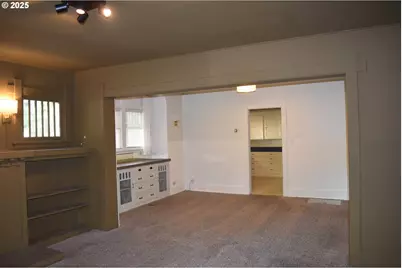 961 Jefferson St, Eugene, OR 97402 - Photo 10