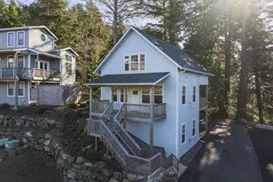 650 NE Lillian Ln, Depoe Bay, OR 97341 - Photo 2