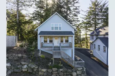 650 NE Lillian Ln, Depoe Bay, OR 97341 - Photo 1