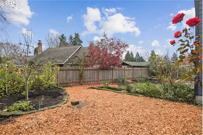 8200 SW Piute Ct, Tualatin, OR 97062 - Photo 48