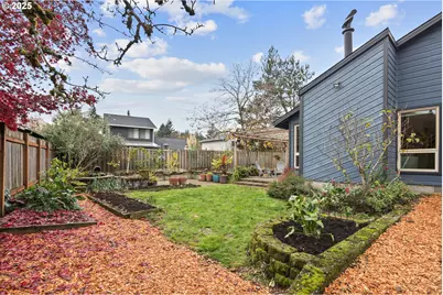 8200 SW Piute Ct, Tualatin, OR 97062 - Photo 46