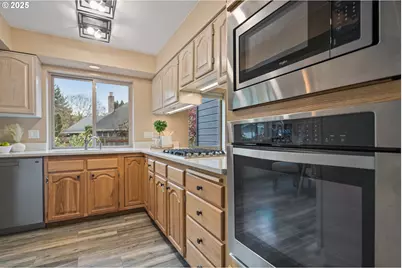 8200 SW Piute Ct, Tualatin, OR 97062 - Photo 18