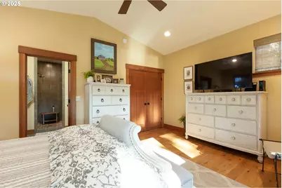 1241 Fruit Valley Ln, White Salmon, WA 98672 - Photo 34