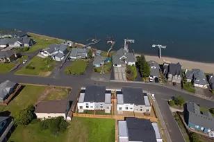 1405 2nd St, Columbia City, OR 97018 - Photo 26