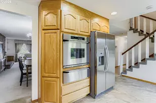 735 SE Hale Pl, Gresham, OR 97080 - Photo 10