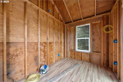 33281 Kammeyer Rd, Scappoose, OR 97056 - Photo 36