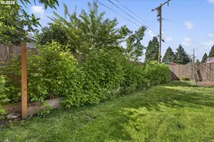 114 Hayden Bridge Way, Springfield, OR 97477 - Photo 4