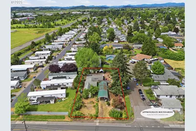 352 N Bertelsen Rd, Eugene, OR 97402 - Photo 2