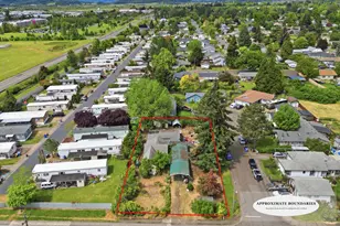 352 N Bertelsen Rd, Eugene, OR 97402 - Photo 2