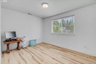 15969 SE Lark Ave, Milwaukie, OR 97267 - Photo 18
