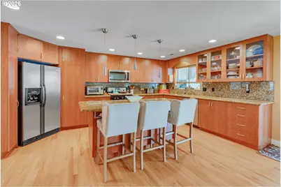 15969 SE Lark Ave, Milwaukie, OR 97267 - Photo 8