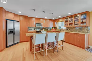 15969 SE Lark Ave, Milwaukie, OR 97267 - Photo 8