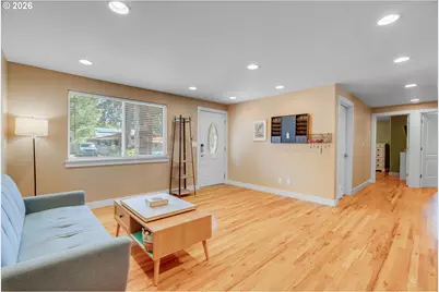 15969 SE Lark Ave, Milwaukie, OR 97267 - Photo 4