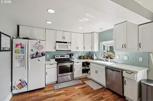 1612 12th St, Oregon City, OR 97045 - Photo 12