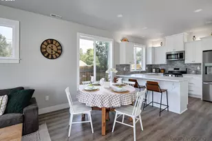 5406 N Cecelia St, Portland, OR 97203 - Photo 4