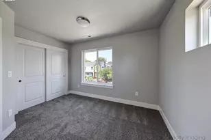 5406 N Cecelia St, Portland, OR 97203 - Photo 10